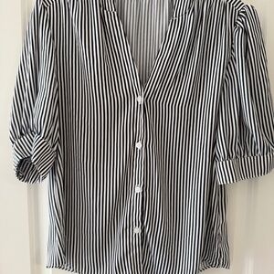 T Tahari women's blouse